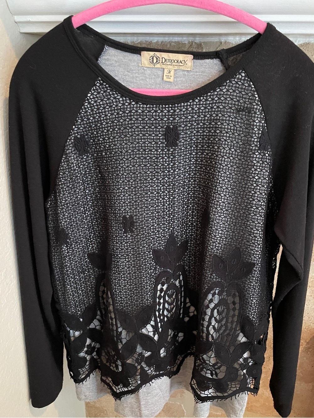 Democracy 💯 cotton lace overlay Popover Long Sleeve Witchy grunge M